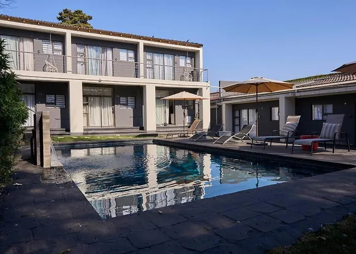 Lux Apt 5Min To Sandton 17